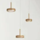 Lysekrone med rund base i guldmalet metal og LED lys - avnbøg Viadurini