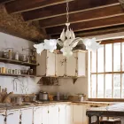 Lysekrone i metal og glas til at oplyse raffinerede interiører – Sirio Viadurini