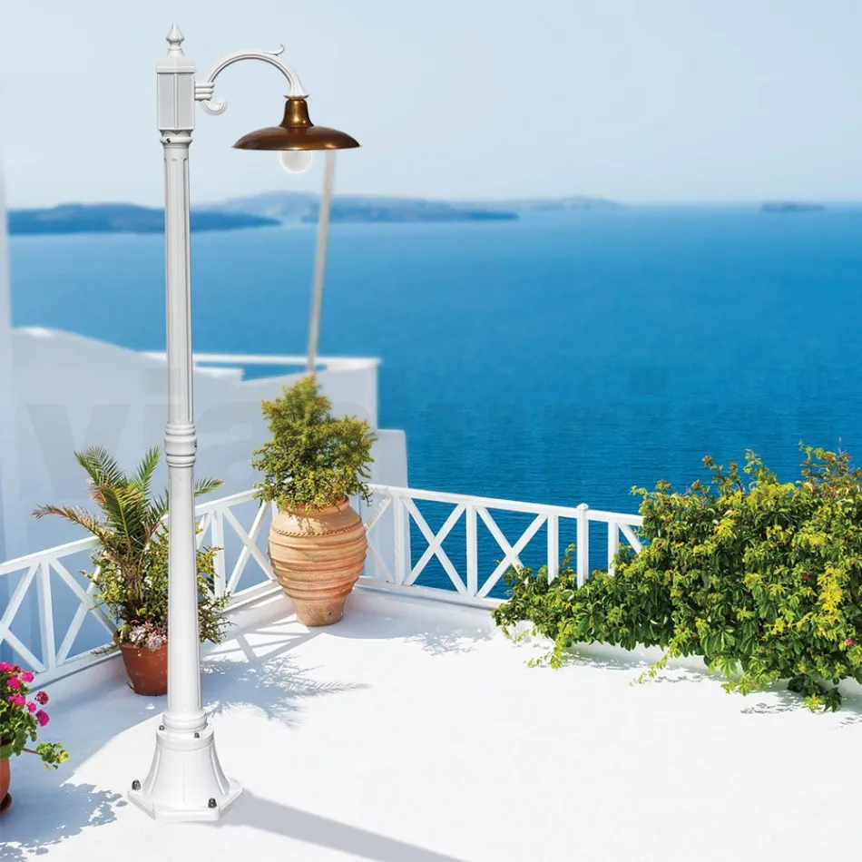 Vintage lampe i aluminium med diffuser i messing Fremstillet i Italien - Adela Viadurini