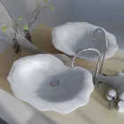 Moderne design håndvask i form af et Faruglium blad Viadurini