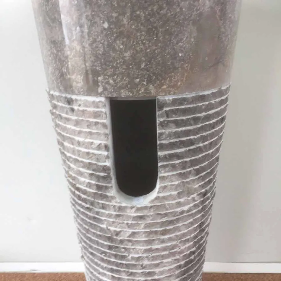 Konisk kolonne håndvask i natursten Iga, unikt stykke Viadurini
