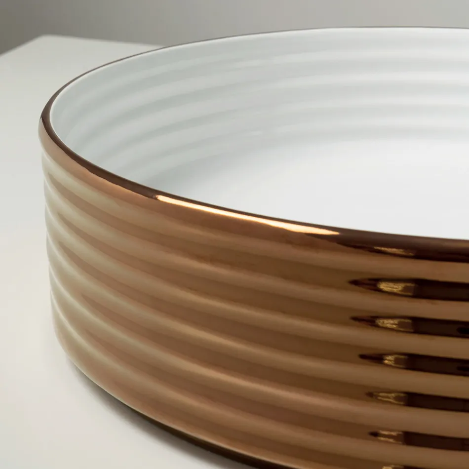 Bordvask i bølget porcelæn stentøj fremstillet i Italien - Vibrazione Viadurini