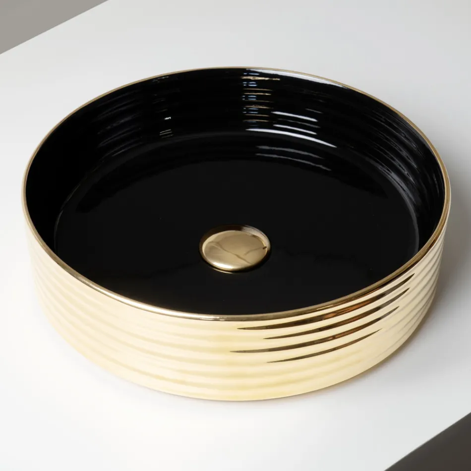 Bordvask i bølget porcelæn stentøj fremstillet i Italien - Vibrazione Viadurini