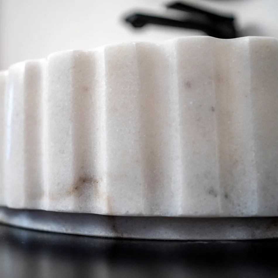 Oval bordplade håndvask til badeværelset Lavet af hvid marmor - Cunzite Viadurini