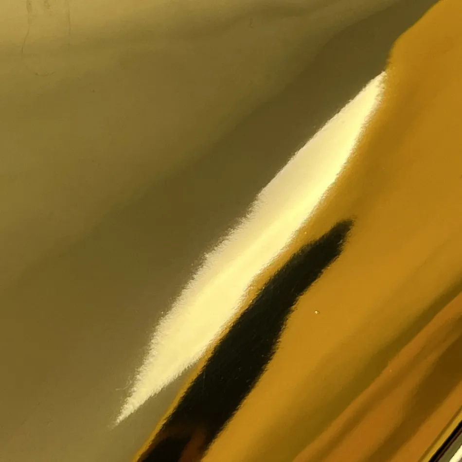 Moderne bordplade håndvask i guldkeramik lavet i Italien Sofia Viadurini