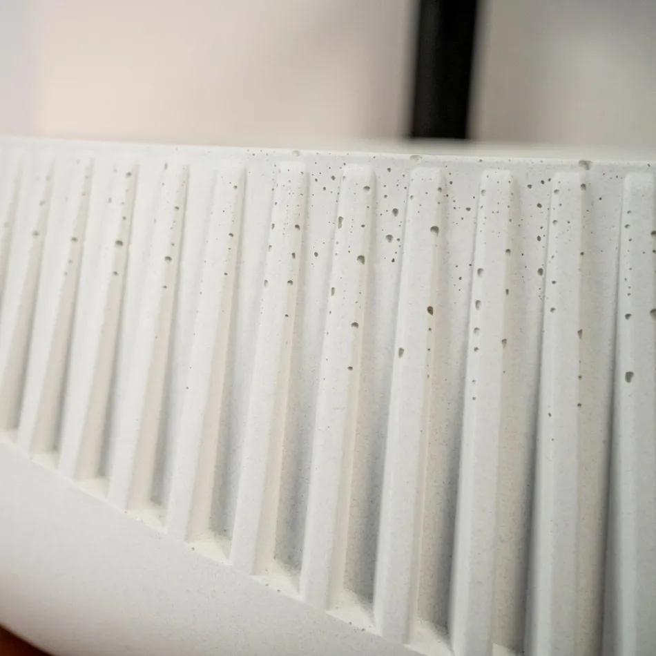 Rund bordplade håndvask lavet af cement og harpiks - Ibisco Viadurini