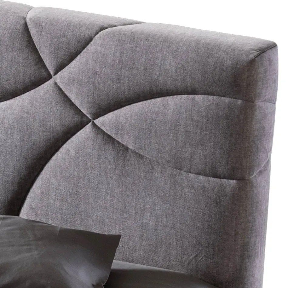 Dobbeltseng 160x190 med Quiltning af krydskurver - Solsikke Viadurini