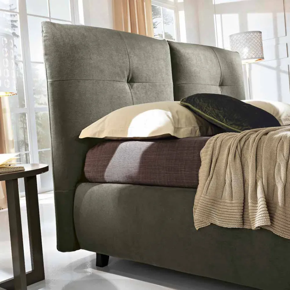 Dobbeltseng med opbevaringsboks toppede 160x190 / 200 cm Nina Viadurini