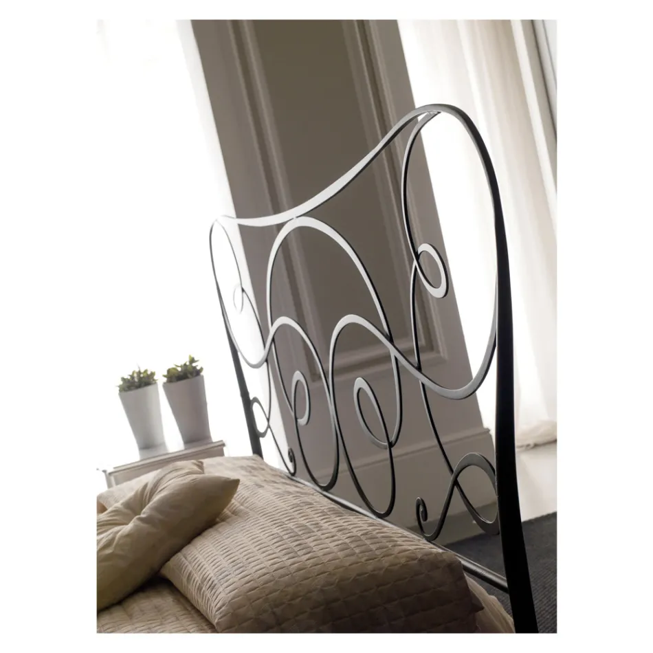 Strygedobbeltseng med valgfri fodplade lavet i Italien - Lampo Viadurini