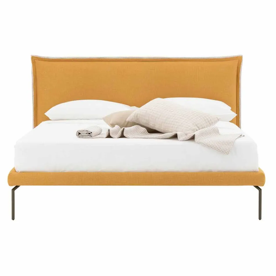 Dobbeltseng i stof med metalfødder fremstillet i Italien - Glorio Viadurini