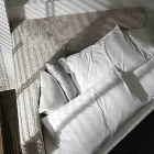 Moderne rund dobbeltseng med kantet hovedgærde fremstillet i Italien - Tima Viadurini