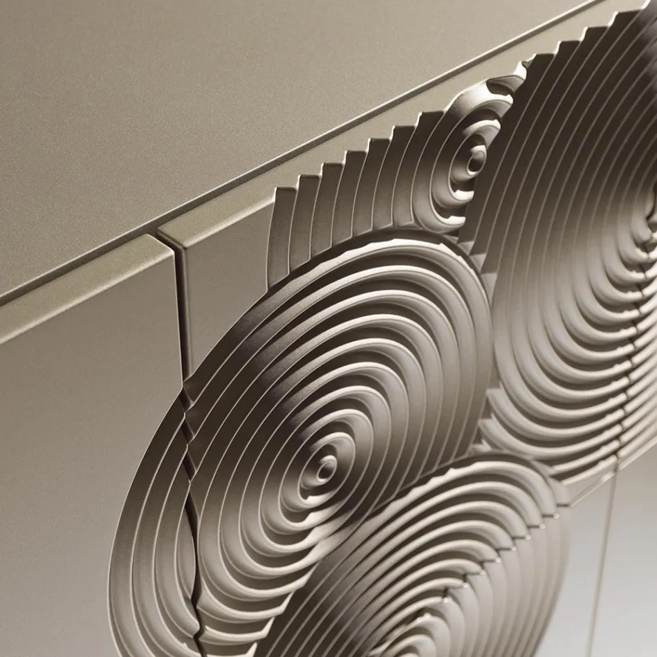 5-dørs skænk i lakeret MDF med håndgraveret og færdig dekoration - Krabbe Viadurini