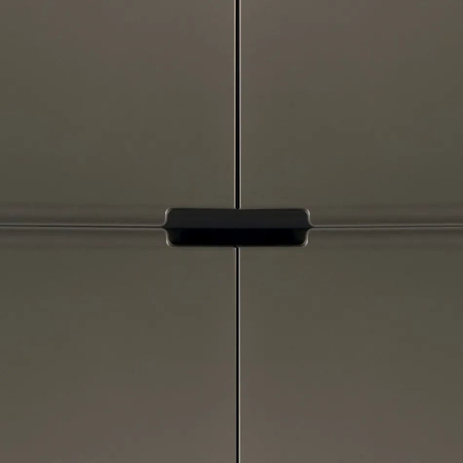 Skænk med Mdf-struktur og base med central fod lavet i Italien Viadurini