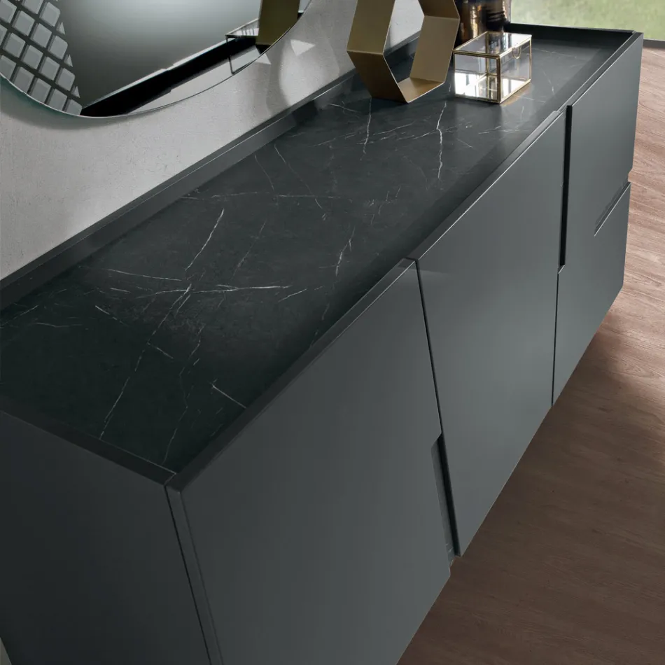 Skænk til stue med 3 døre i lakeret MDF Fremstillet i Italien - Elena Viadurini