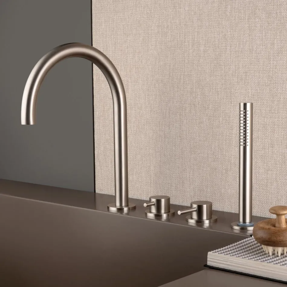 4-hullers dækmonteret badebatteri med AISI 316L ståltud - Artigli Viadurini