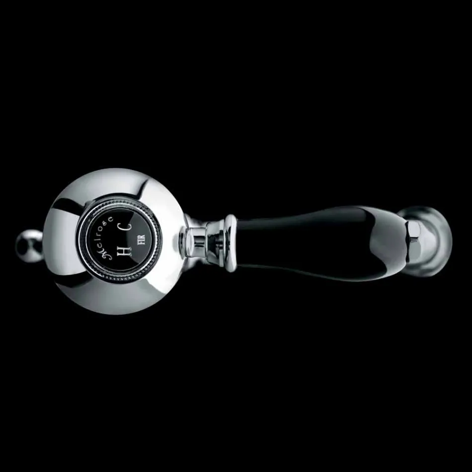 Fremstillet i Italien Design messing bordplade håndvaskarmatur - Binsu Viadurini