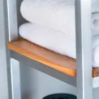 Kolonnebadeværelse i teaktræ og stål med 4 åbne hylder - Tamburino Viadurini