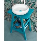 Teak badeværelsesskab med halvbuet top og behagelig blå hylde - Raomi Viadurini