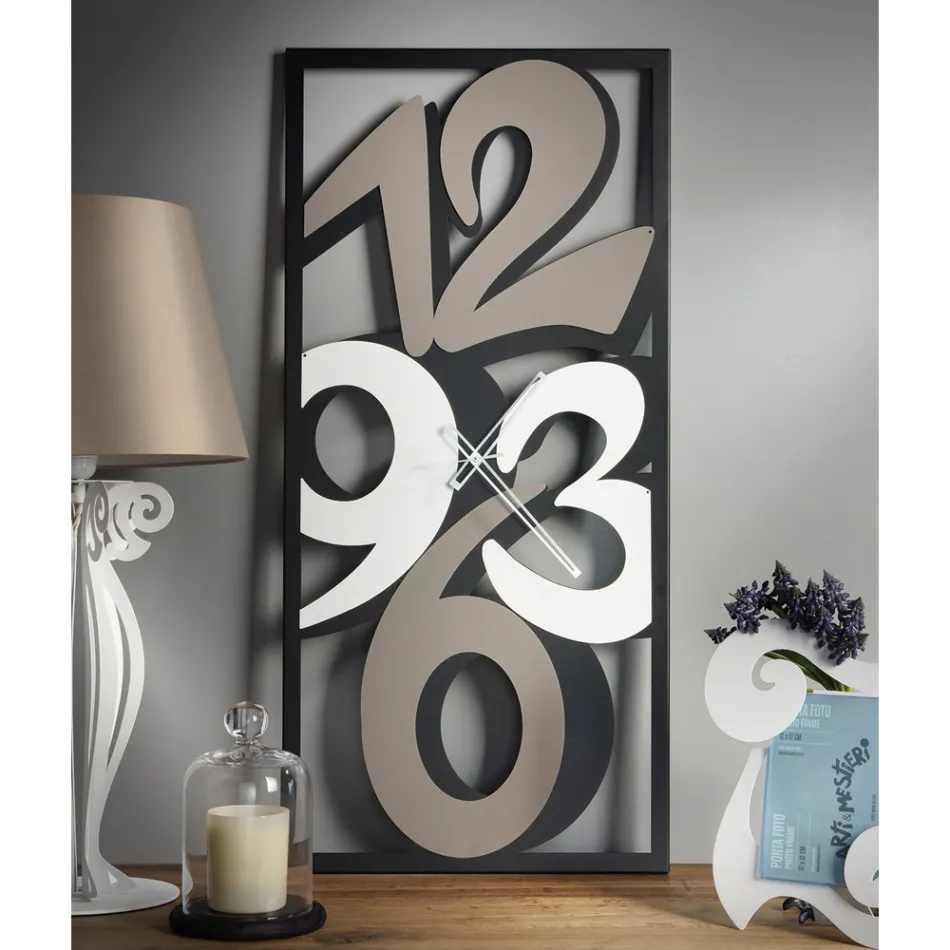 Ur lavet af jern med store tal lavet i Italien - Akvarium Viadurini