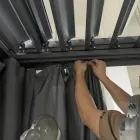 Pegola 3x4 mt i antracitmalet aluminium med håndsving - Levante Viadurini