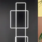 Design LED gulvlampe i guld eller sølvmalet metal - Formel Viadurini