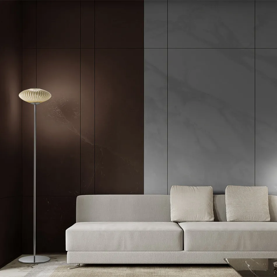 Ribbet og håndblæst venetiansk glasgulvlampe - Dafne Viadurini