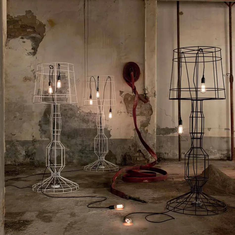 Stue gulvlampe 3 lys i hvidt eller naturligt metal Minimal stil - Styling Viadurini