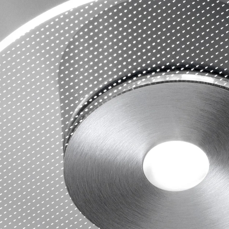 Metal loftslampe med mikroprikket plexiglas diffuser - Nora Viadurini