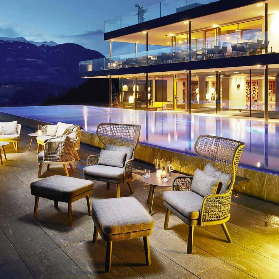 Varaschin Emma polstrede udendørs lænestol af moderne design Viadurini