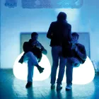 Udendørs lysende lænestol med LED lys i polyethylen Fremstillet i Italien - Ervin Viadurini