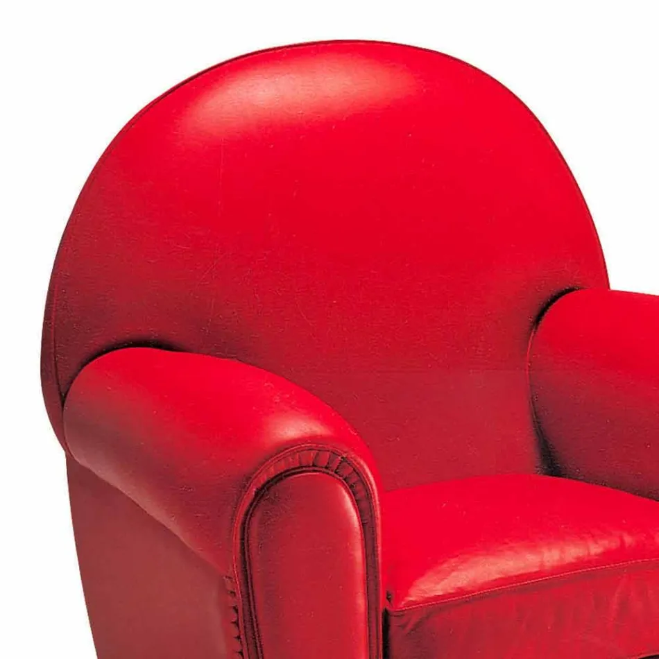 Stue lænestol beklædt med læder med træfødder fremstillet i Italien - Pegolo Viadurini