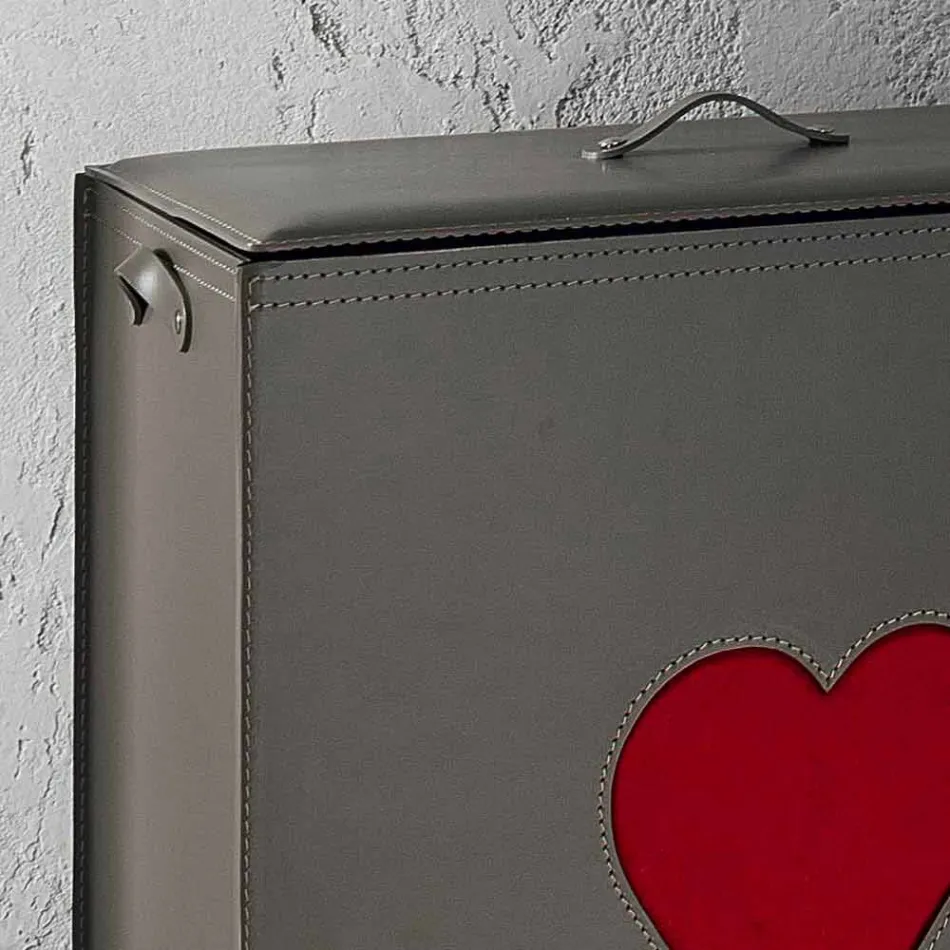 Moderne lædervaske kurv lavet i Italien Adele, hjerteindsats Viadurini