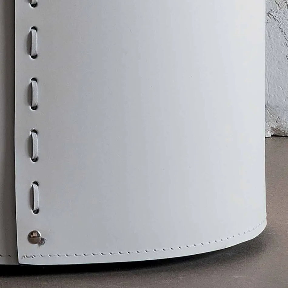 Oval vasketøjskurv i Riky regenereret læder lavet i Italien Viadurini