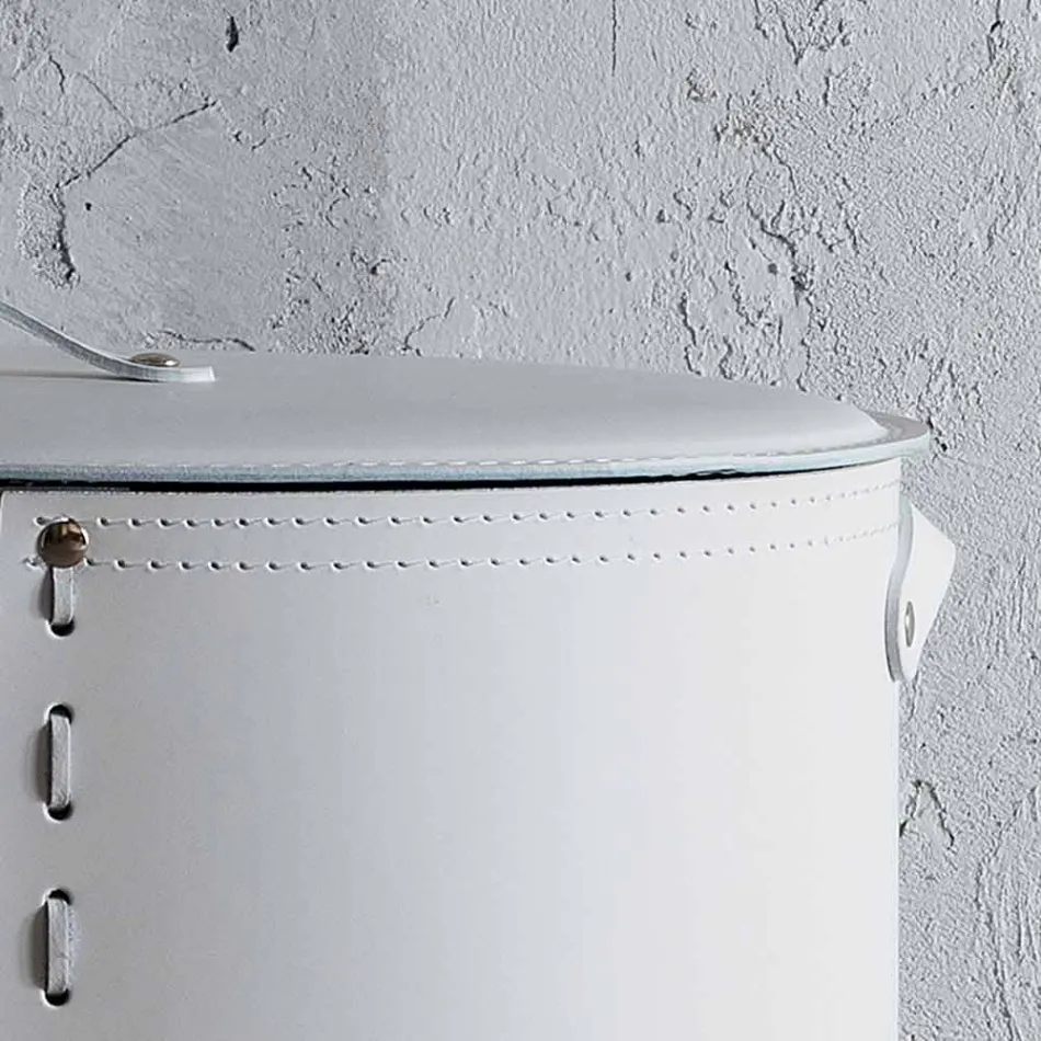 Oval vasketøjskurv i Riky regenereret læder lavet i Italien Viadurini