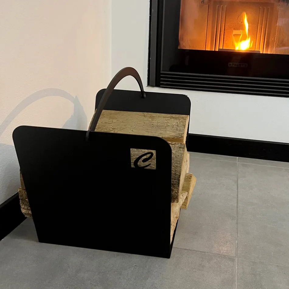 Moderne indendørs tømmerholder i sort stål fremstillet i Italien - Libeccio Viadurini