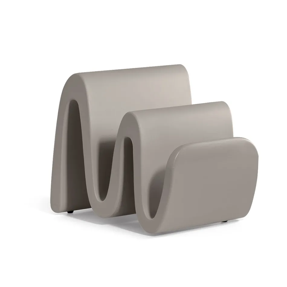 Moderne farvet polyethylen magasinstativ lavet i Italien - Munoz Viadurini