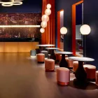 Pouf til udendørs, i polyethylen og stof eller læder - Mara Slide Viadurini