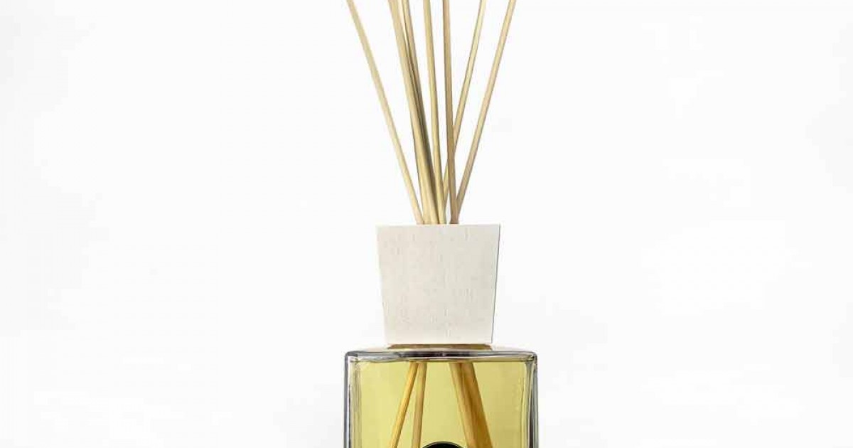 reed-diffuser-amber-duft-2-5-lt-med-pinde