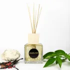 Amber Fragrance Home Air Freshener 500 ml med pinde - Sassidimatera Viadurini