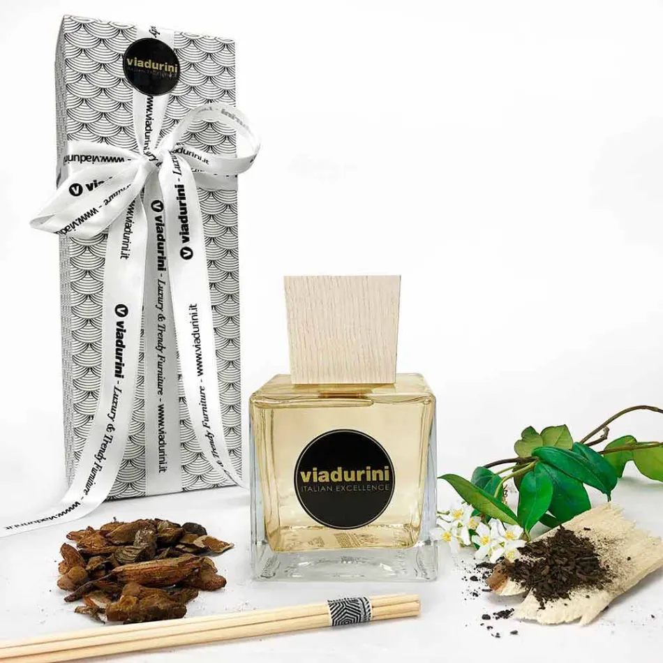 Room Fragrance Oud Wood 500 ml med Sticks - Ventodisardegna Viadurini