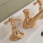 Vintage 3-hullers håndvaskhane i messing lavet i Italien – Klarisa Viadurini