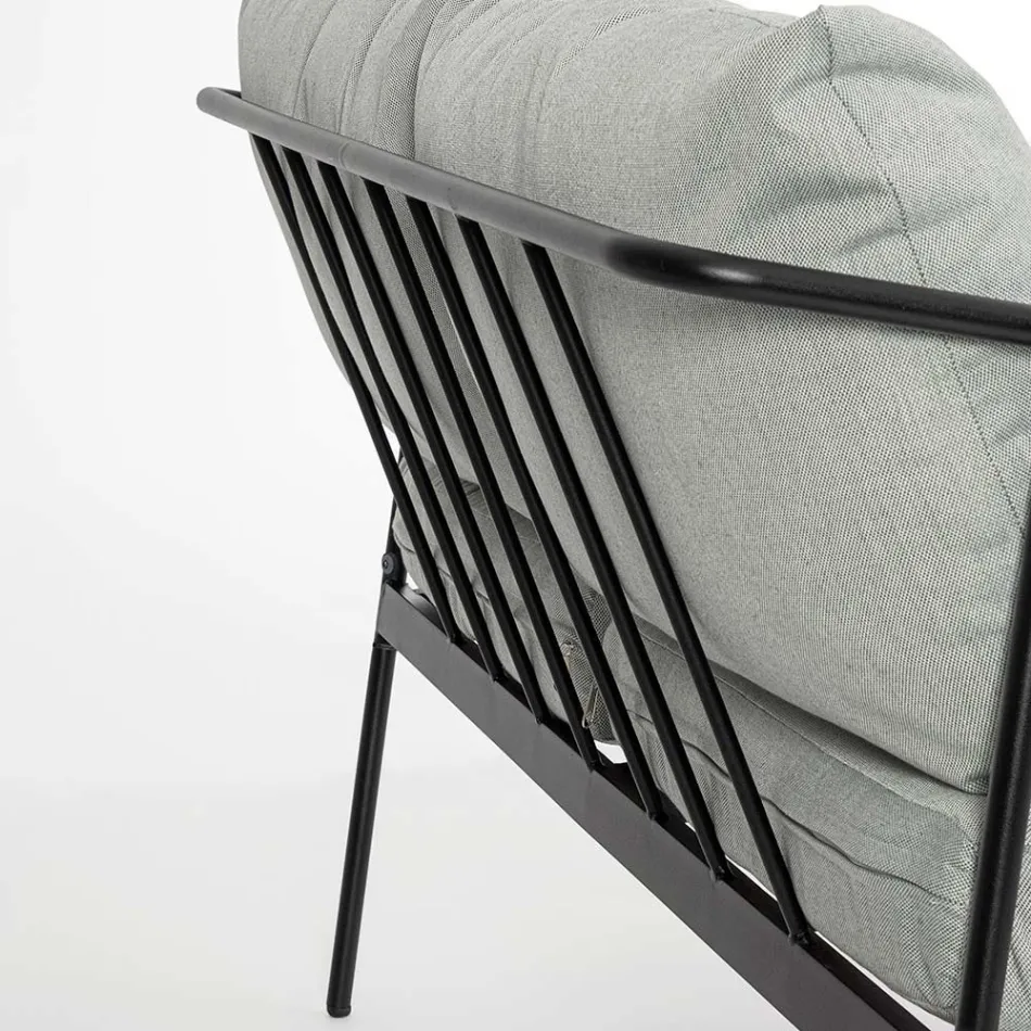 Udendørs stue med 1 sofa, 2 lænestole og 2 stålborde - foretrækkes Viadurini