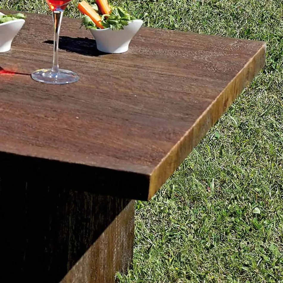 Rattan Garden Lounge med træ sofabord og hynder - Hugues Viadurini