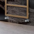 Hydraulisk håndklædevarmer med enkle linjer i stål Made in Italy - Pistacie Viadurini