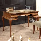 Skrivebord med 5 skuffer Valnøddetræ og Økolæder Lavet i Italien - Hastings Viadurini