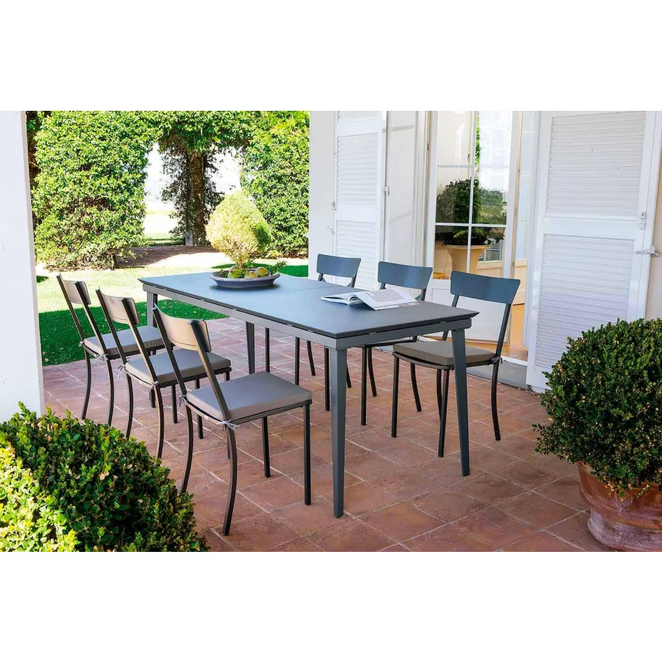 Stabelbar udendørs stol i malet metal fremstillet i Italien, 4 stykker - tyl Viadurini