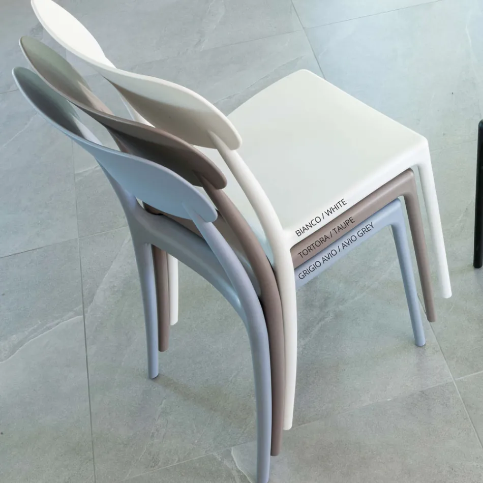 Indendørs og udendørs stabelbar stol i polypropylen i forskellige farver - Garima Viadurini