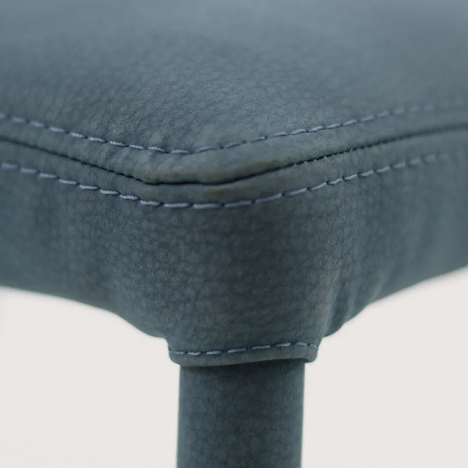 Spisestuestol fuldpolstret i kunstlæder lavet i Italien - Eloi Viadurini