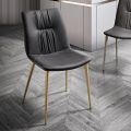 Stuestol i fiberstof med lædereffekt og metal lavet i Italien - Gohan