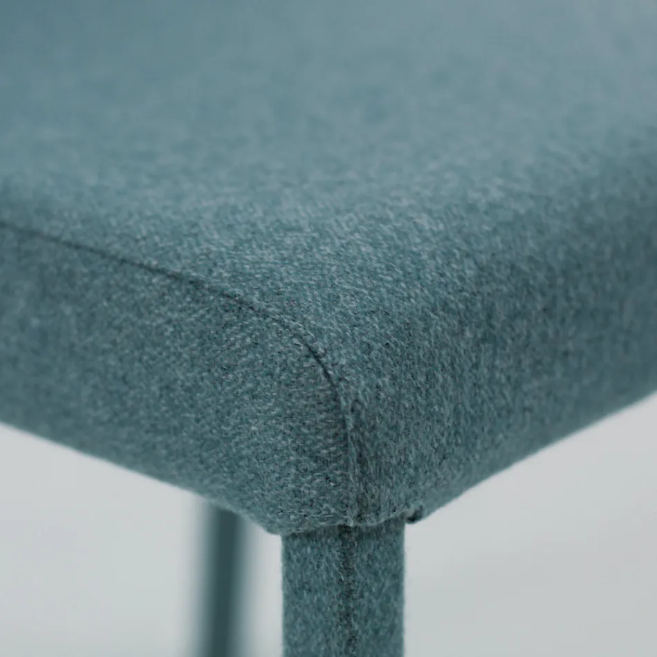 Stuestol beklædt med stof lavet i Italien - Roslin Viadurini